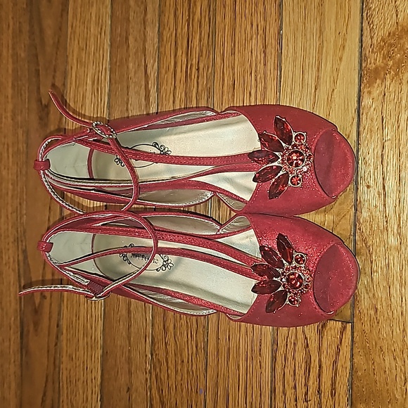 Joyfolie Arabella Heel in Red size 2 - Picture 7 of 11